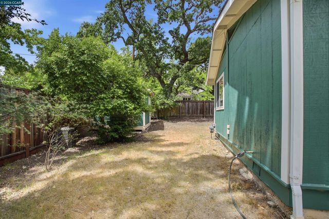 2450 San Miguel Dr, Walnut Creek, CA 94596