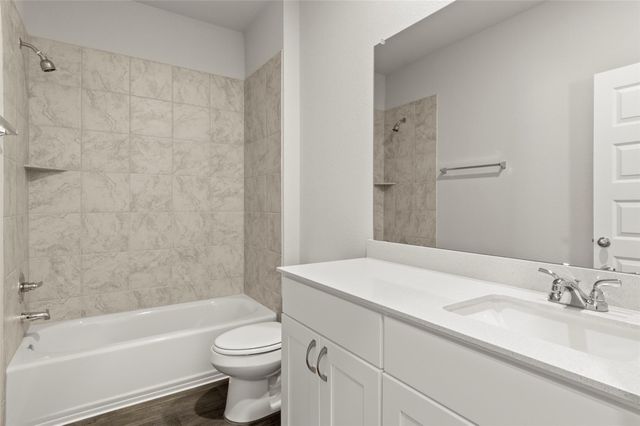 246 Barley LN, Elgin, TX 78621