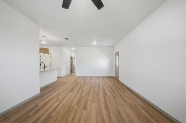 103 S Barron, Covington, TX 76636