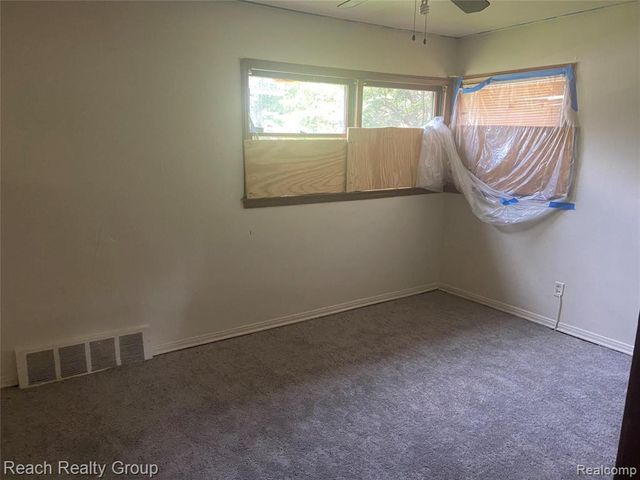 19330 Ryan Road, Detroit, MI 48234