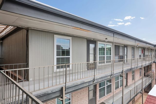 2425 Ashdale DR 89, Austin, TX 78757