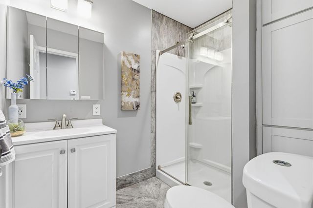 8065 Ogden Drive, Sterling Heights, MI 48314