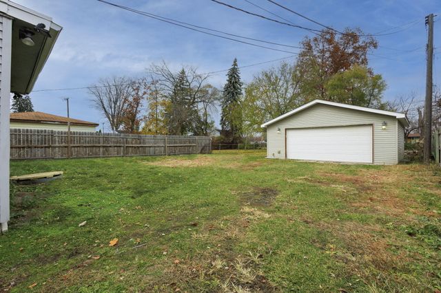 8065 Ogden Drive, Sterling Heights, MI 48314