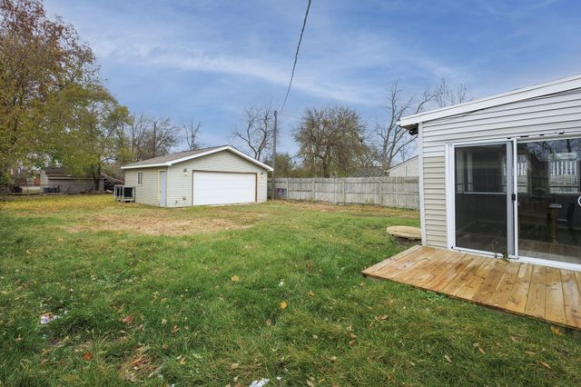 8065 Ogden Drive, Sterling Heights, MI 48314