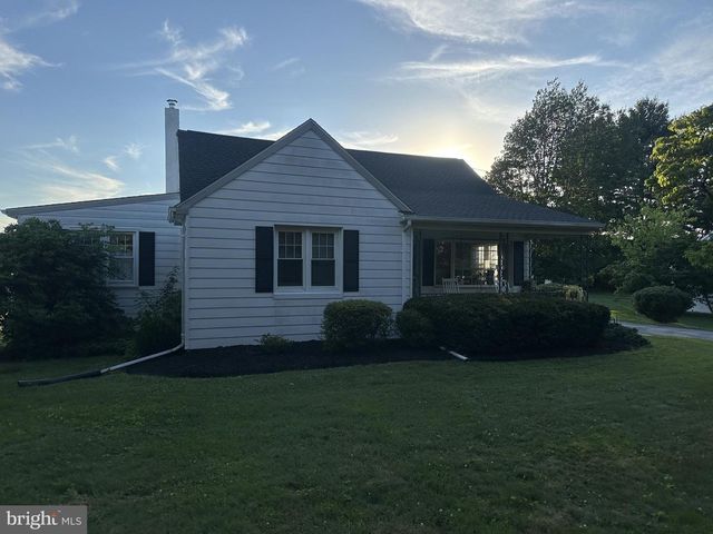560 COATESVILLE RD, West Grove, PA 19390