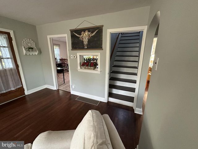 560 COATESVILLE RD, West Grove, PA 19390
