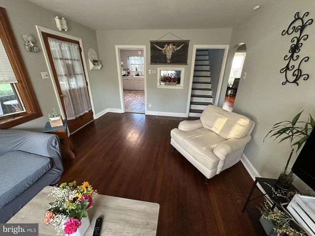560 COATESVILLE RD, West Grove, PA 19390