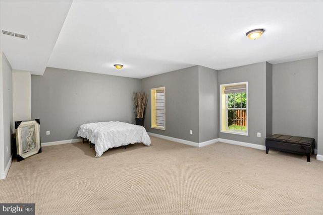11 GARNET WAY, Fredericksburg, VA 22405