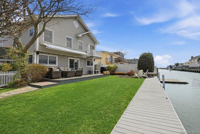 114 Araca Road, Babylon, NY 11702