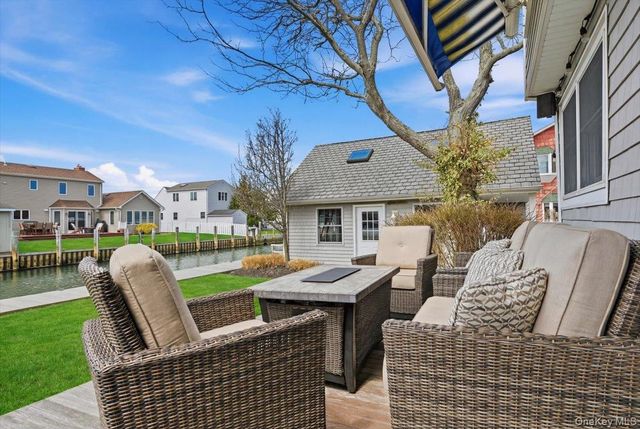 114 Araca Road, Babylon, NY 11702