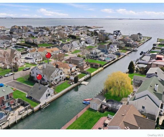 114 Araca Road, Babylon, NY 11702