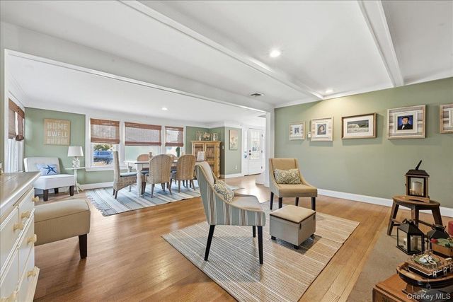 114 Araca Road, Babylon, NY 11702