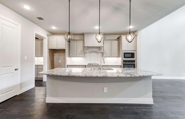 12411 Drifting Oakwood Lane, Cypress, TX 77433