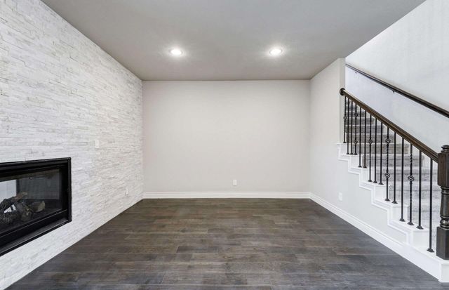 12411 Drifting Oakwood Lane, Cypress, TX 77433