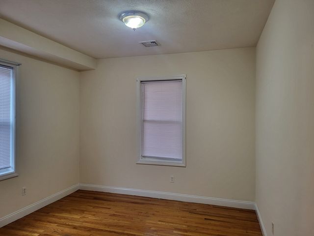 947 River Street 3, Boston, MA 02136