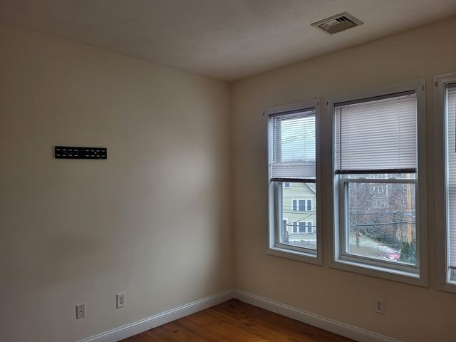 947 River Street 3, Boston, MA 02136