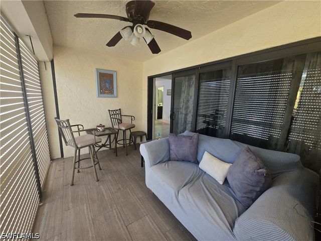 4955 Pepper CIR 105, Naples, FL 34113