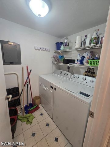 4955 Pepper CIR 105, Naples, FL 34113