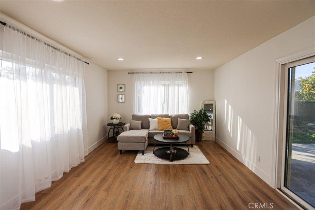 Image 14 of property listing at 15931 Puritan, Huntington Beach, CA 92647