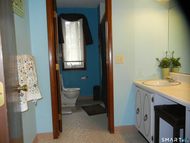 32 Cherry Street B, Milford, CT 06460