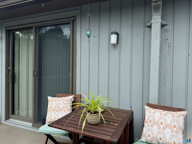 32 Cherry Street B, Milford, CT 06460