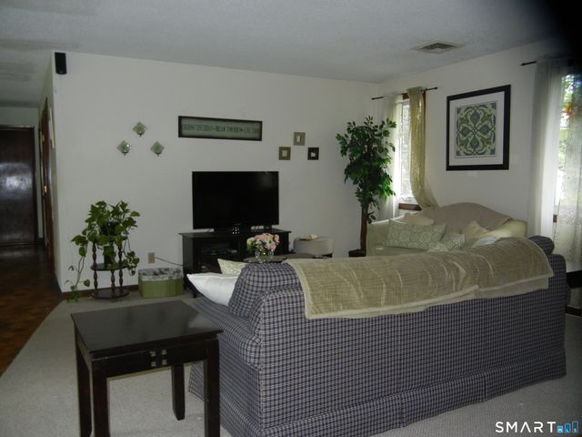 32 Cherry Street B, Milford, CT 06460