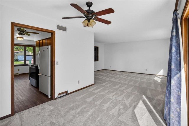 5310 Dennis Drive, Mcfarland, WI 53558