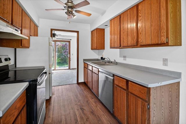 5310 Dennis Drive, Mcfarland, WI 53558