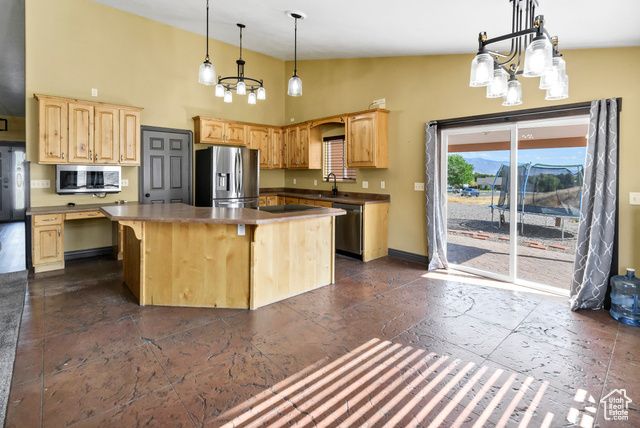 893 N INDIAN HILLS DR, Richfield, UT 84701