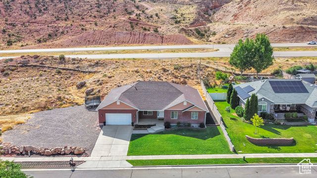 893 N INDIAN HILLS DR, Richfield, UT 84701