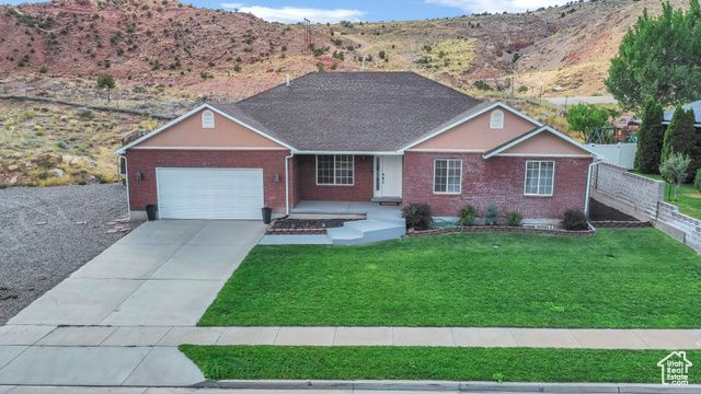893 N INDIAN HILLS DR, Richfield, UT 84701