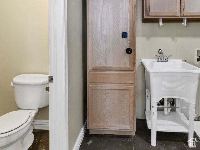 893 N INDIAN HILLS DR, Richfield, UT 84701