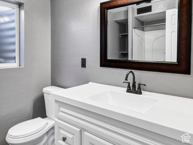 893 N INDIAN HILLS DR, Richfield, UT 84701