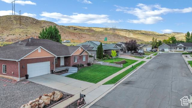 893 N INDIAN HILLS DR, Richfield, UT 84701