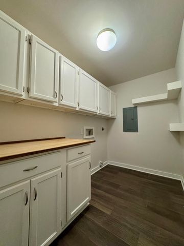 3537 S Dollison Avenue, Springfield, MO 65807