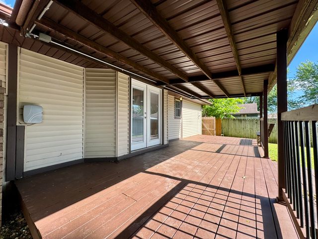 3537 S Dollison Avenue, Springfield, MO 65807