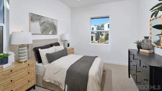 2320 Loker Way, Oceanside, CA 92054