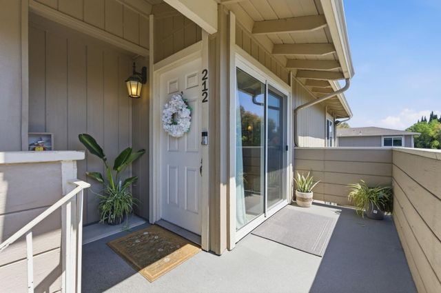 4970 Cherry Avenue 212, San Jose, CA 95118