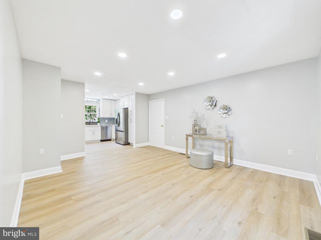 110 KARAKUL CT, Stephens City, VA 22655