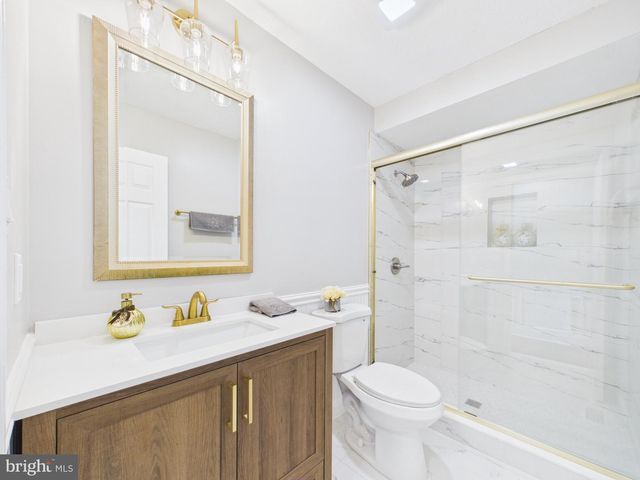 110 KARAKUL CT, Stephens City, VA 22655