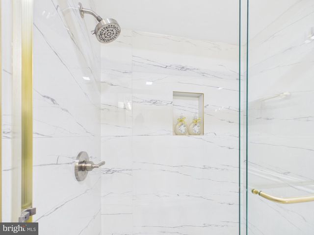 110 KARAKUL CT, Stephens City, VA 22655