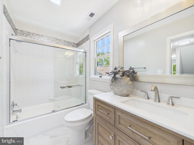 110 KARAKUL CT, Stephens City, VA 22655
