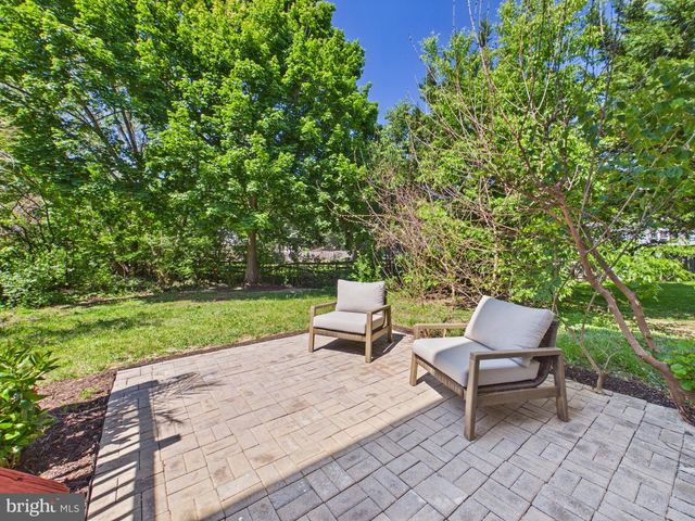 110 KARAKUL CT, Stephens City, VA 22655