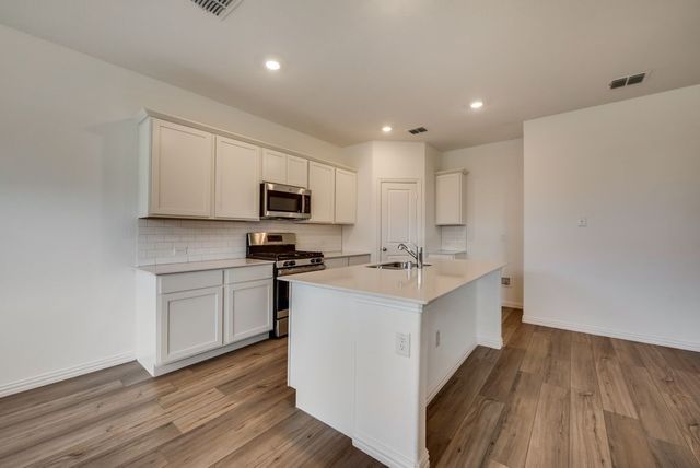 301 Post Oak Street, Azle, TX 76020