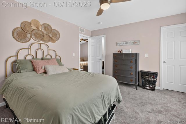 354 Saddlebrook Drive, Linden, MI 48451