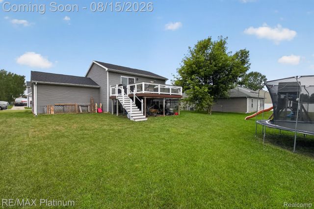 354 Saddlebrook Drive, Linden, MI 48451