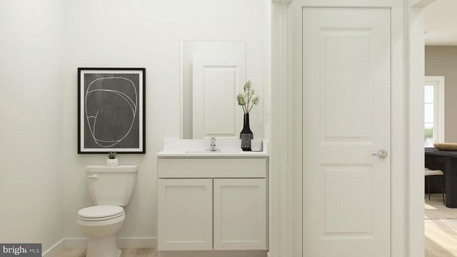 3 OLD SCHOOL HOUSE RD, Sicklerville, NJ 08081