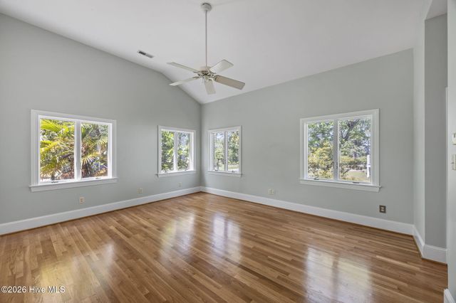 401 Harbor Drive, New Bern, NC 28560