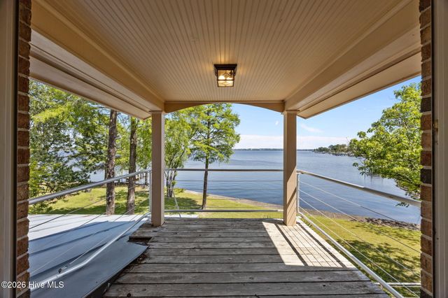 401 Harbor Drive, New Bern, NC 28560