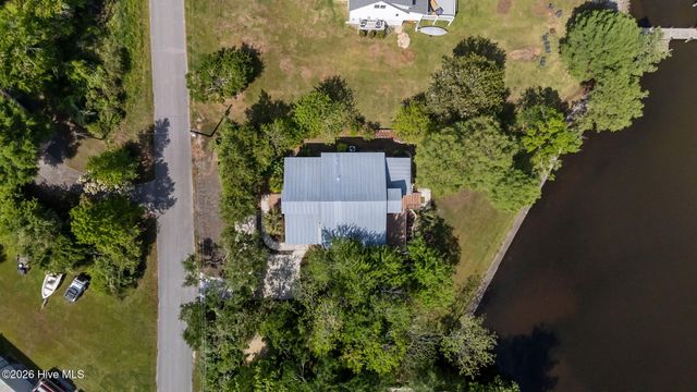 401 Harbor Drive, New Bern, NC 28560